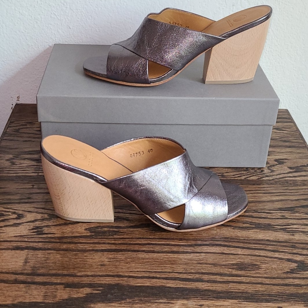 NWT COCLICO TAMIKA SIZE EURO 40, US 9